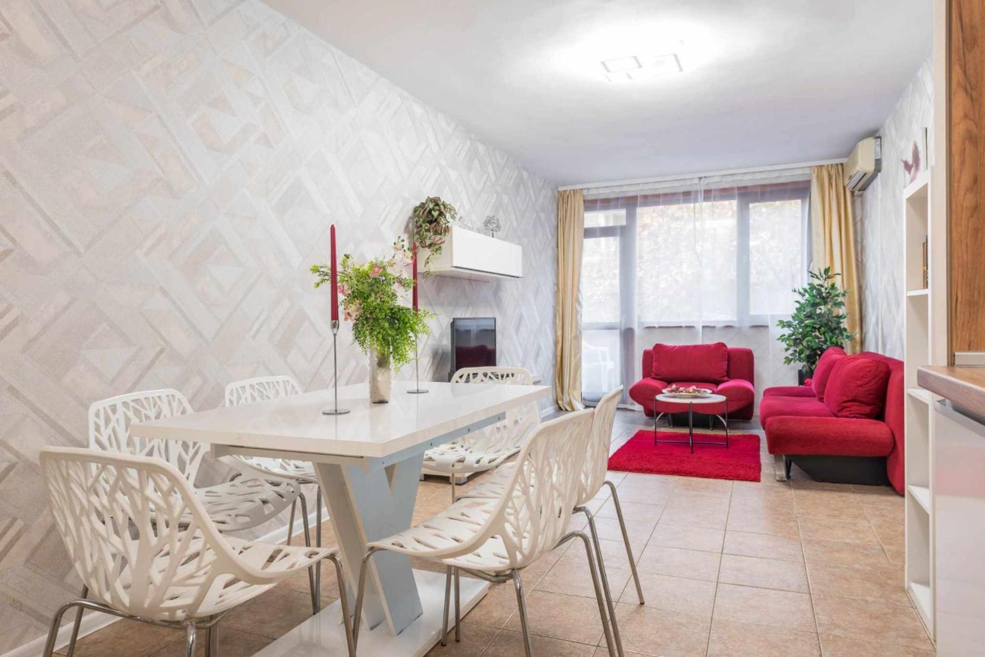Red Velvet Apartment Varna Exteriör bild