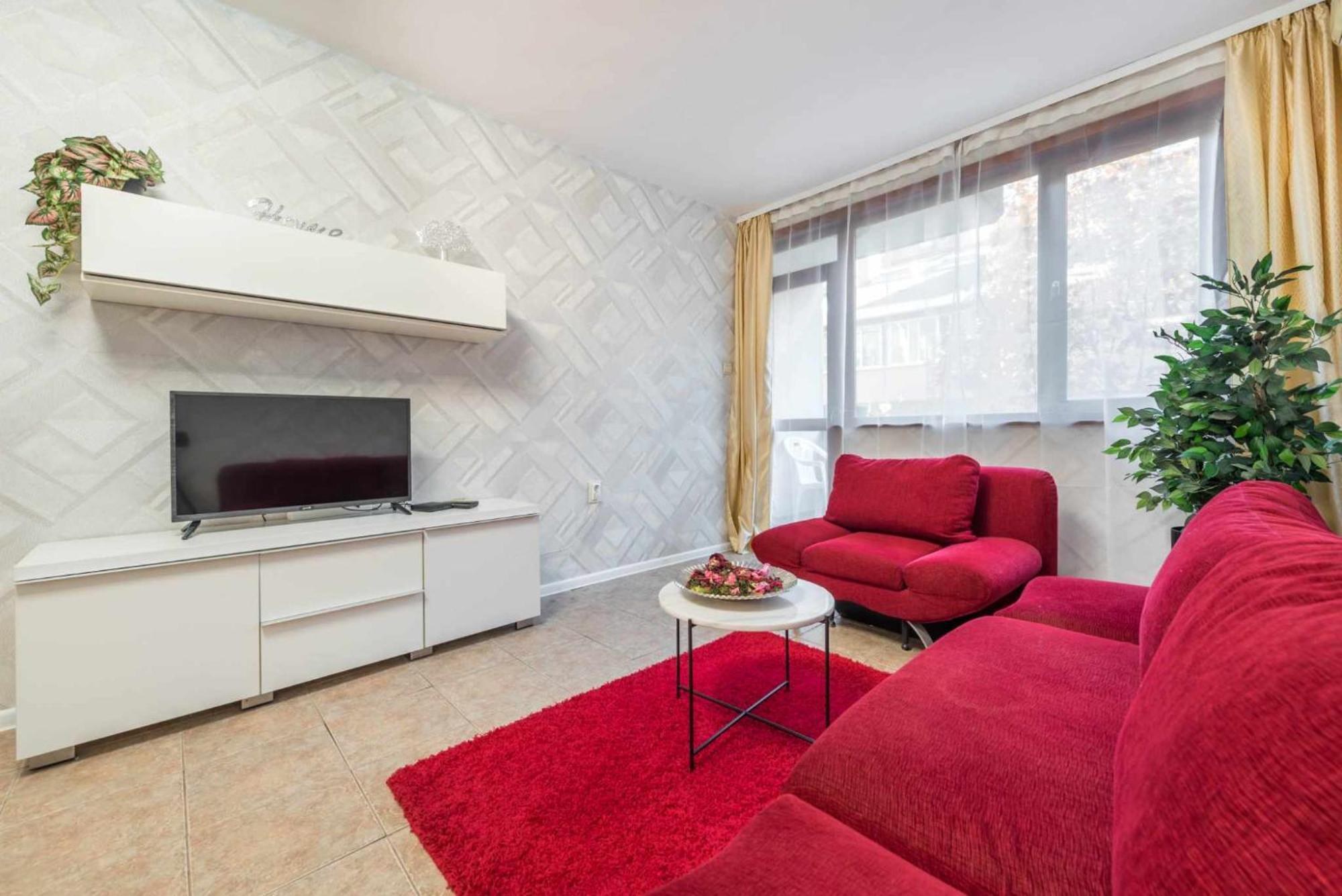 Red Velvet Apartment Varna Exteriör bild
